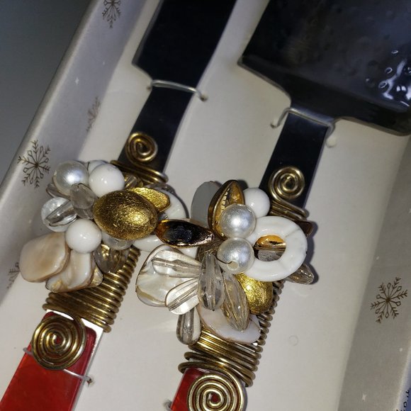 Tiramisu Red Jewel Stone Encrusted 2-Piece Cake Serving Set - Picture 4 of 6